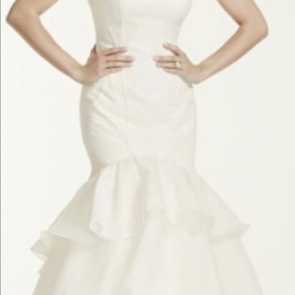 Zac Posen Dresses & Skirts - CHIC Wedding Dress Truly Zac Posen (NEW)